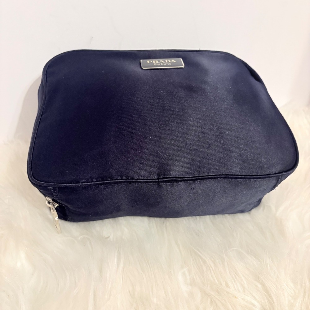 Prada Parfums Navy Blue Nylon Toiletry Cosmetic Makeup Bag - Picture 3 of 13
